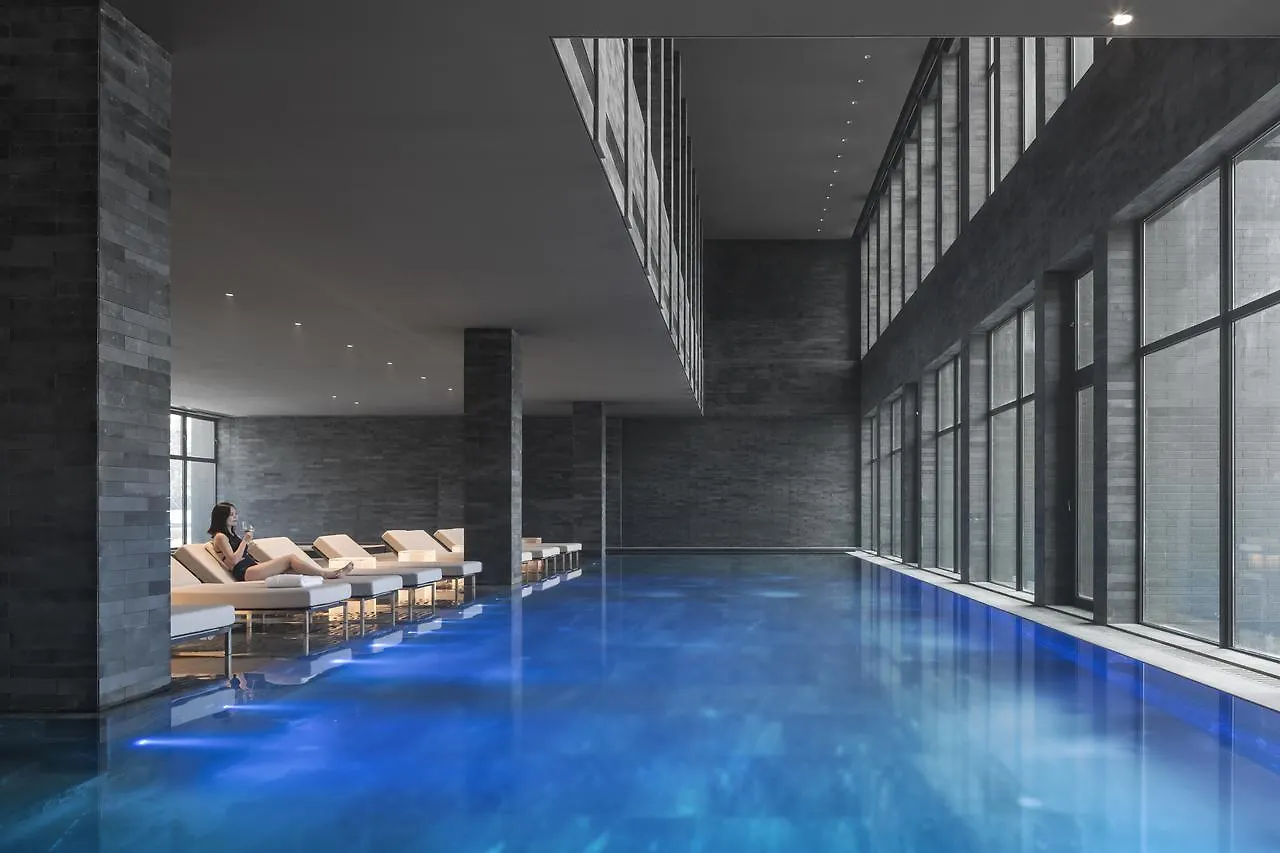 Yanling Jianye The Mist Hot Spring Hotel Malan China