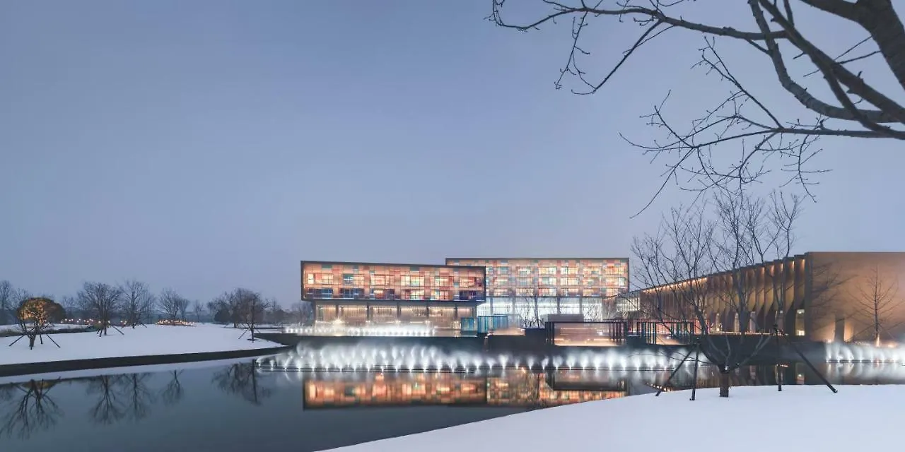 Yanling Jianye The Mist Hot Spring Hotel Malan 5*,